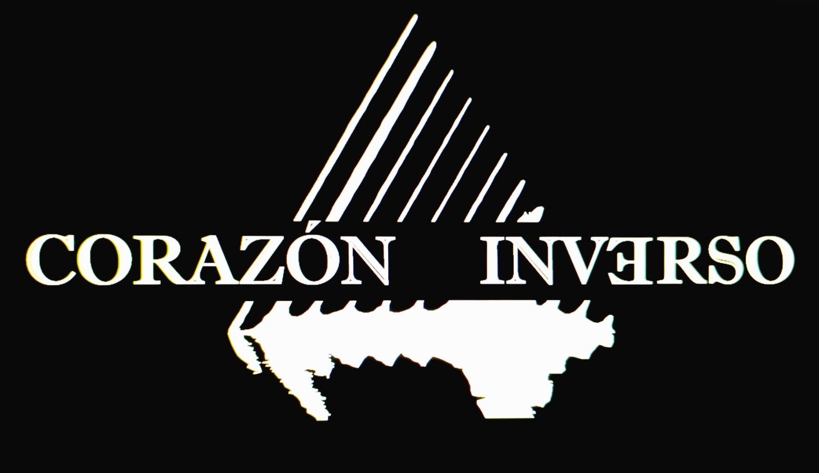 Logo de Corazón Inverso en blanco sobre negro